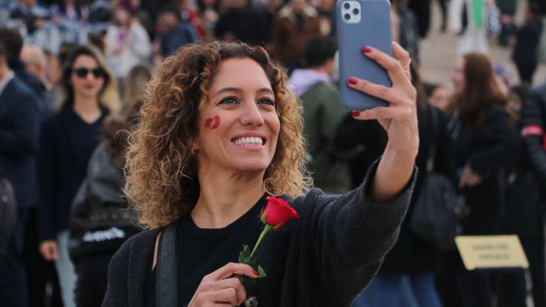 Anıtkabir’e akın ettiler... 'O umudu yaşatmak için bugün buradayız' 8
